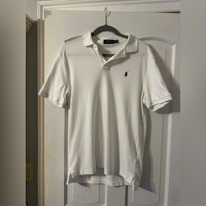 Polo Ralph Lauren Men’s White V-Neck Collar T-shirt/ Polo Medium.